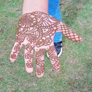 henna artist for parties and events in chennai
